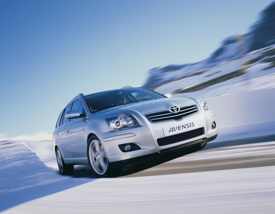  Toyota Avensis Wagon 2006 года  (фото 41 из 71)